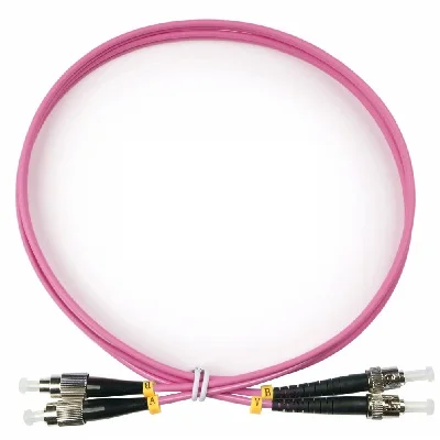 FOP-50-OM4-FC-ST-1,5m