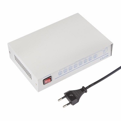 Делитель гнездо VGA на 8 гнезд VGA, металл (17-6928)